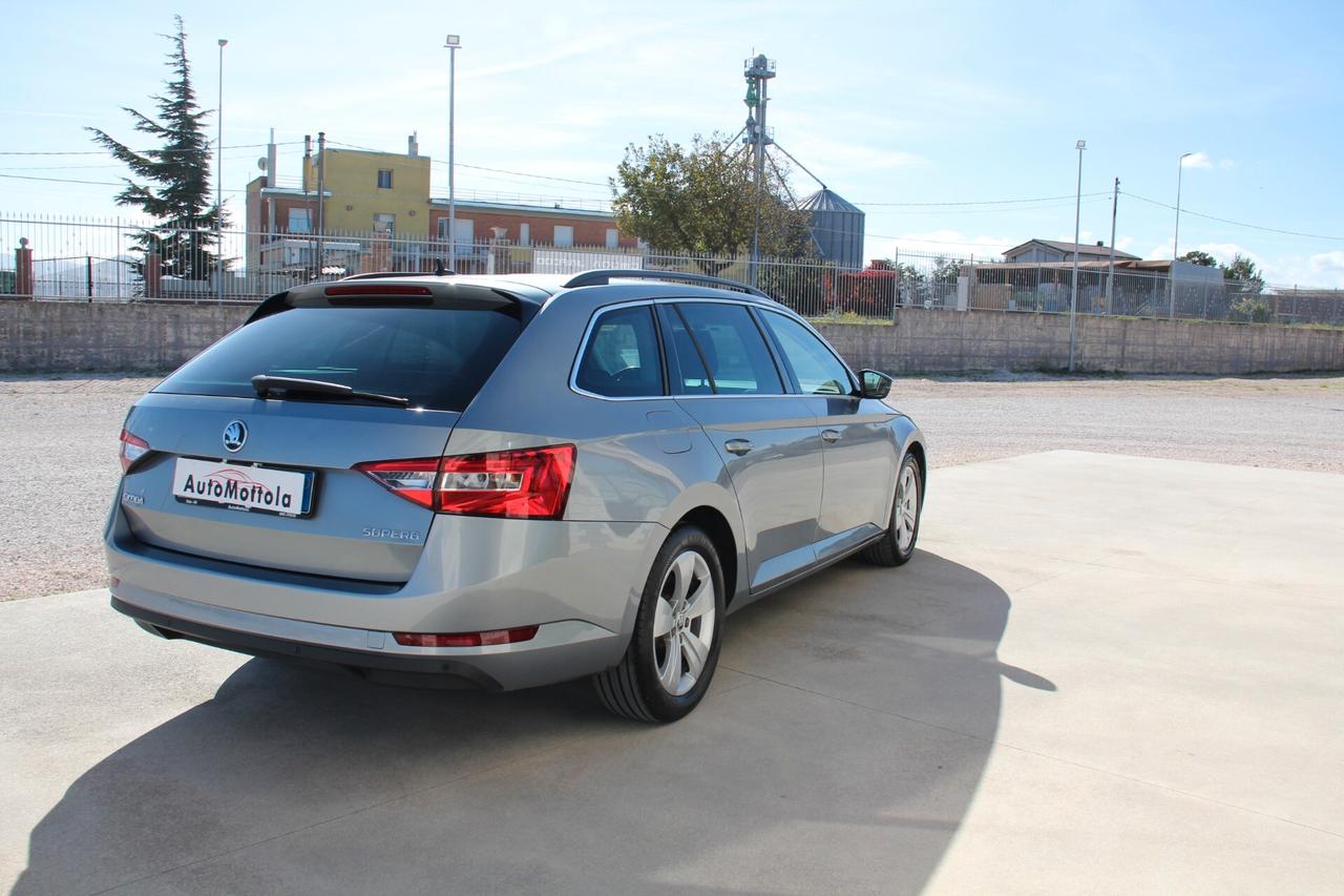 Skoda Superb 2.0 TDI DSG Wagon Executive (KW 110 - CV 150)