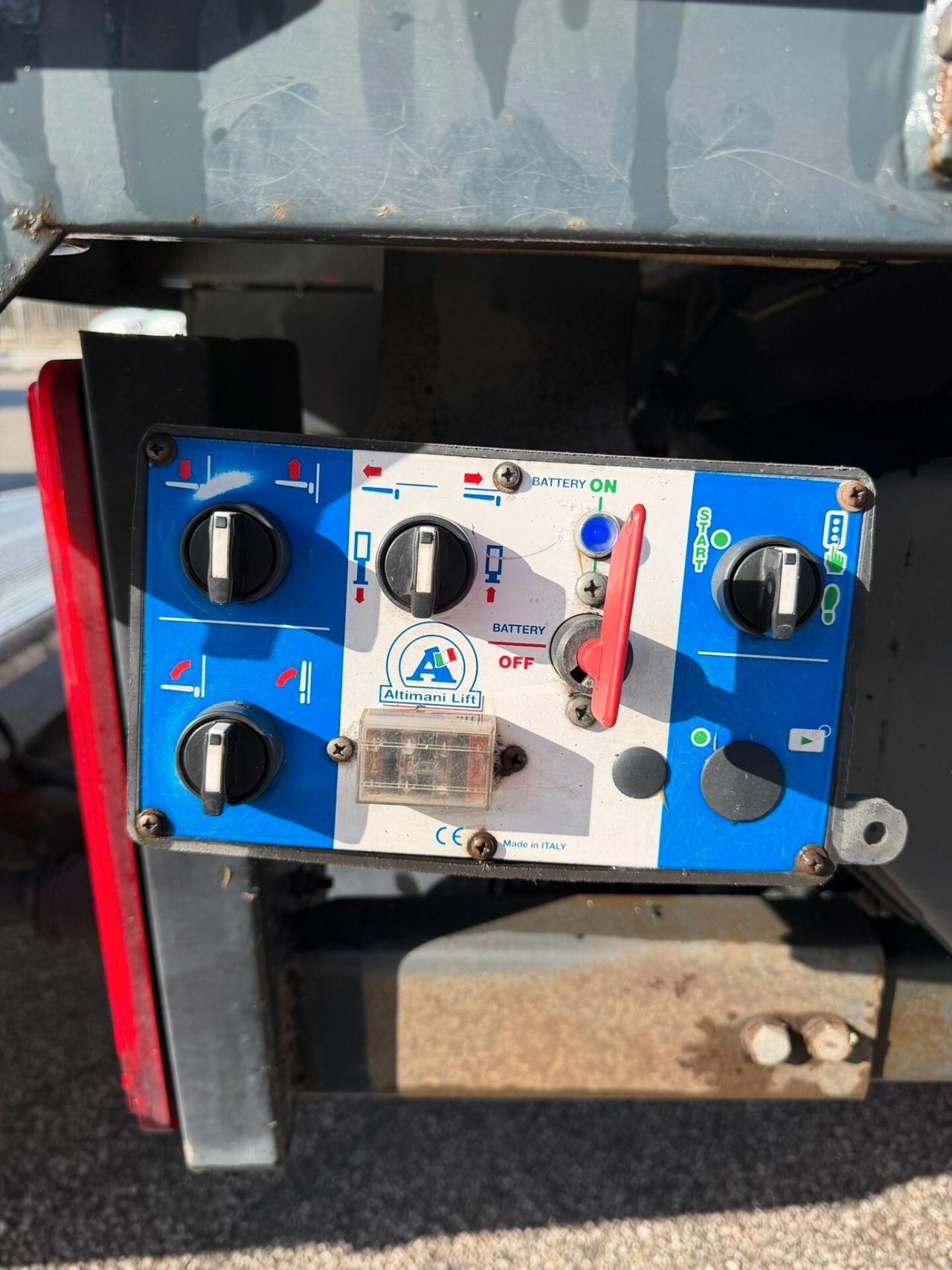 FORD TRANSIT 2.0tdci CENTINA con SPONDA