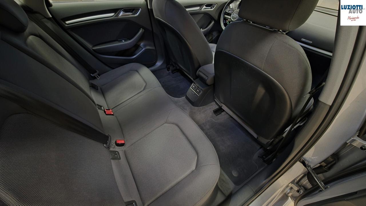 Audi A3 1.6 TDI SPB S TRONIC ADMIRED SLINE