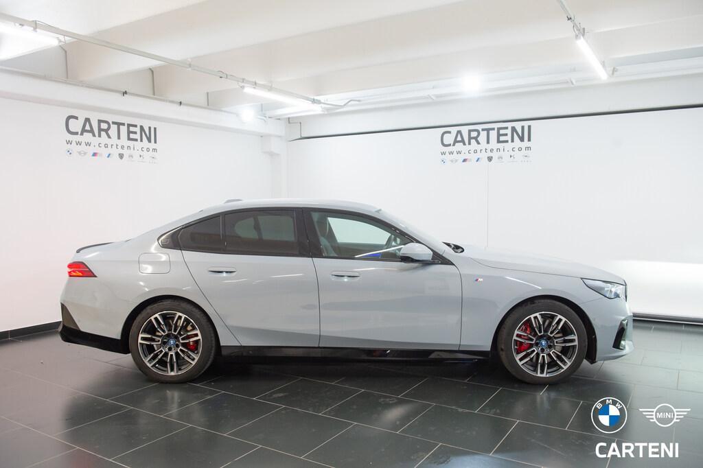 BMW i5 Berlina M Sport Pro xDrive40