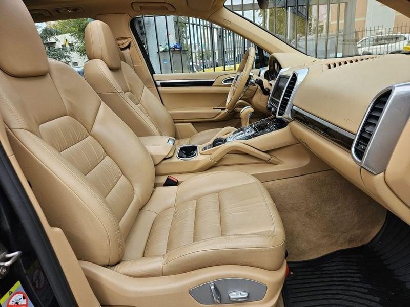 Porsche Cayenne Diesel Platinum Edition