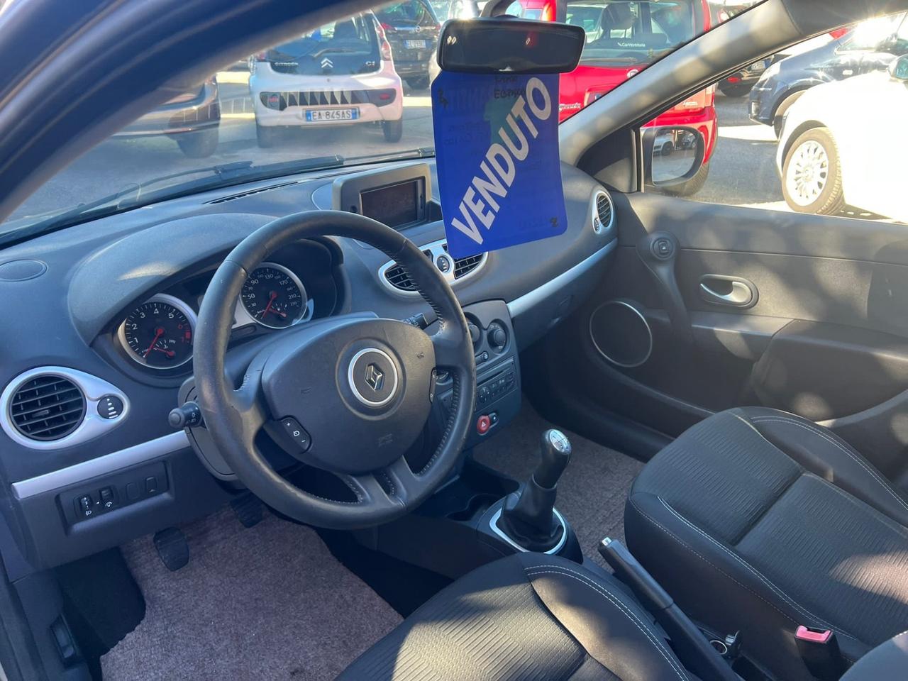 RENAULT CLIO 1.2 BENZINA 101 (CV) 2010