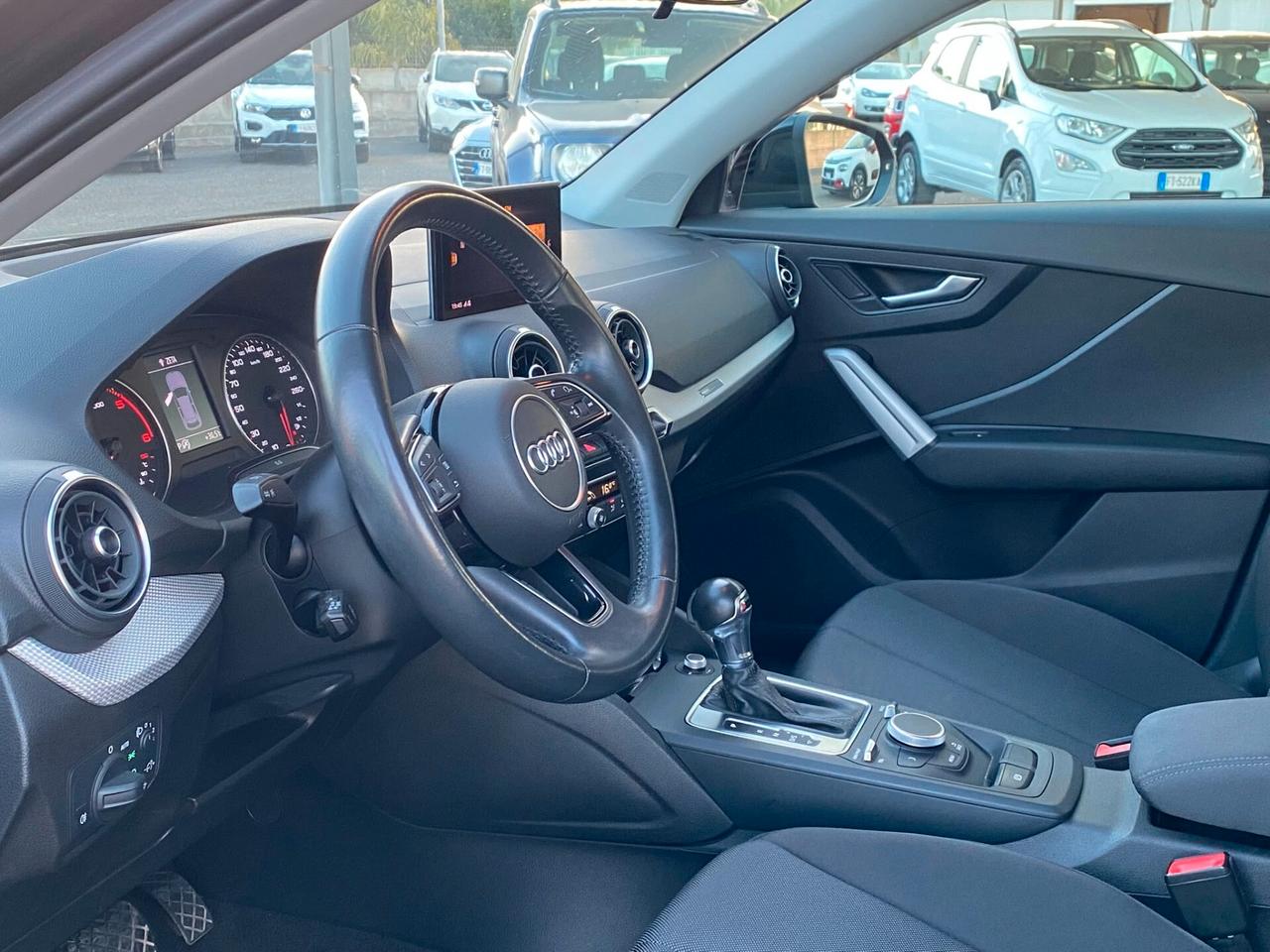 Audi Q2 30 TDI S tronic Business Design