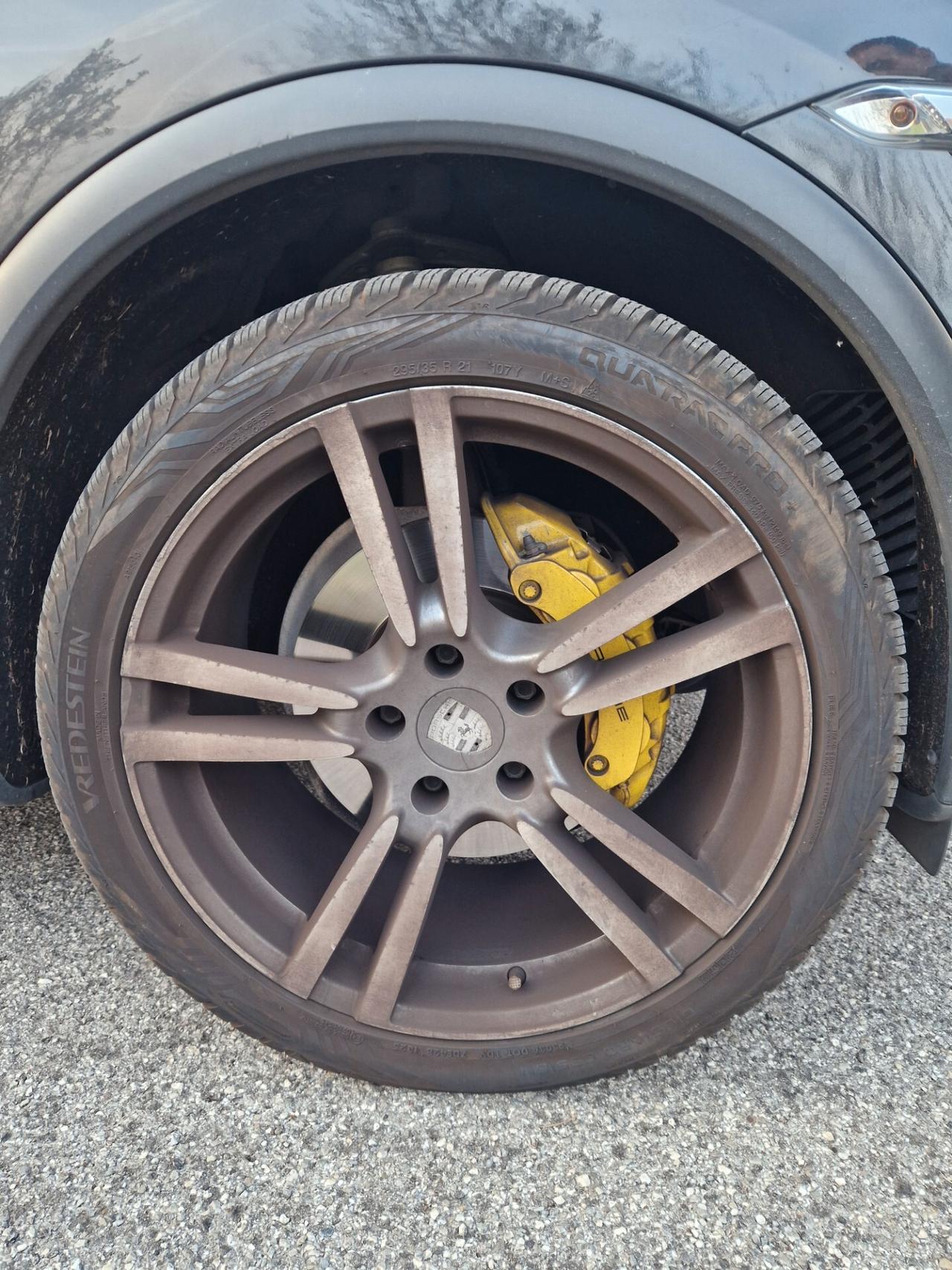 Porsche Cayenne 3.0 Diesel - Full Optional