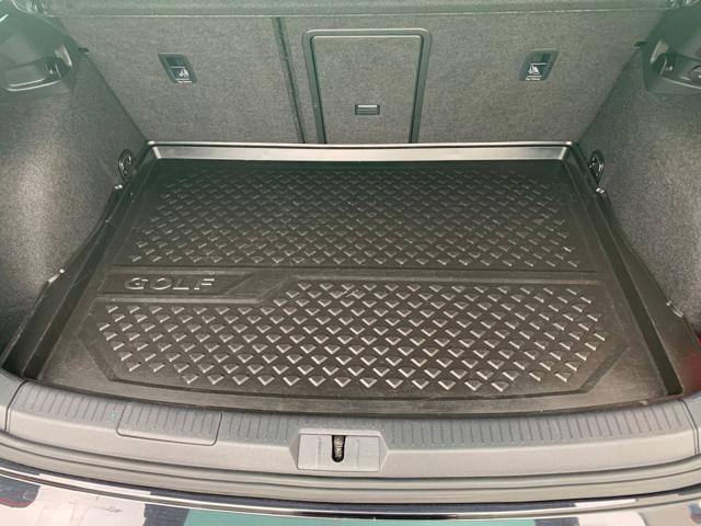 VOLKSWAGEN Golf 1.5 TGI DSG 5p. Business BlueMotion Technology