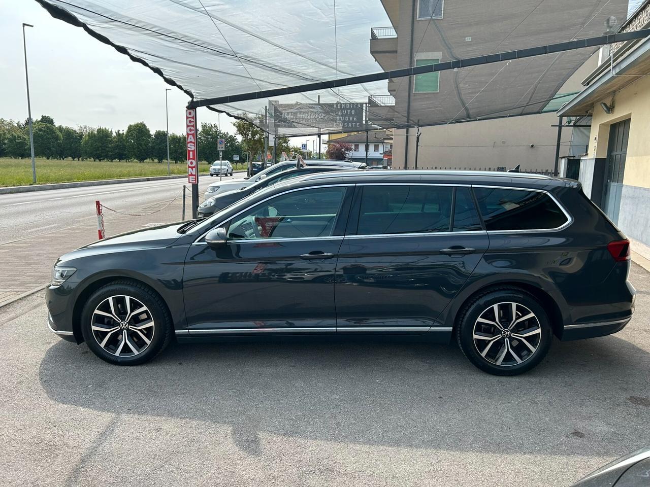 VW PASSAT VARIANT 2.0 TDI 150CV DSG Executive