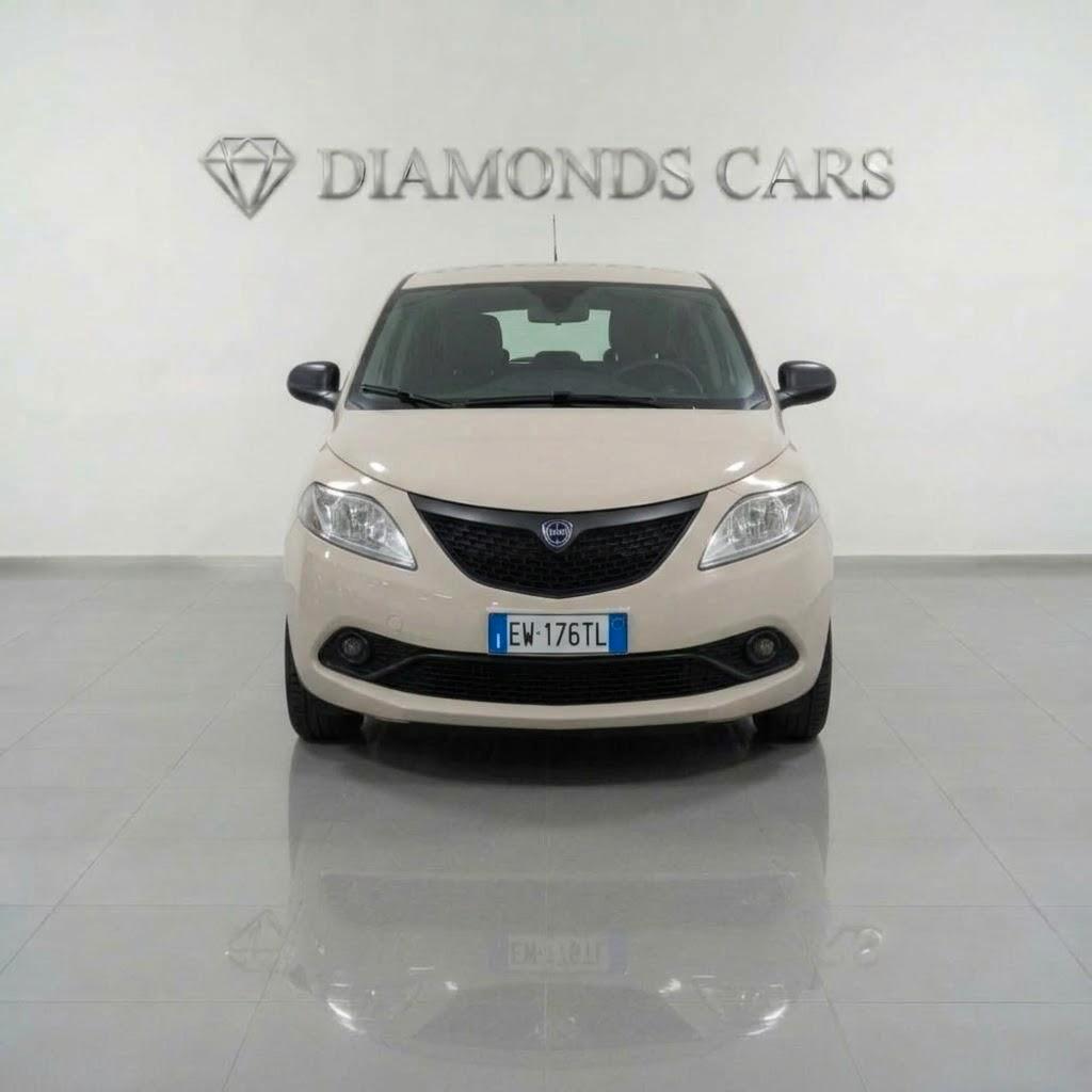 Lancia Ypsilon 1.2 BENZINA