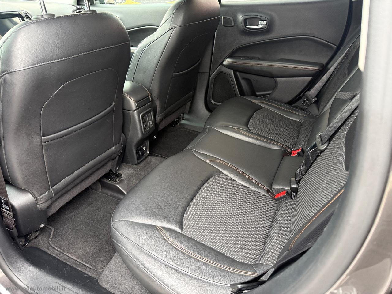 JEEP Compass 2.0 Mjt II 170 aut. 4WD Limited NAVI CAMERA 18