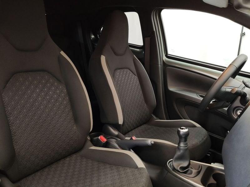 Toyota Aygo X 1.0B (72 CV) Trend