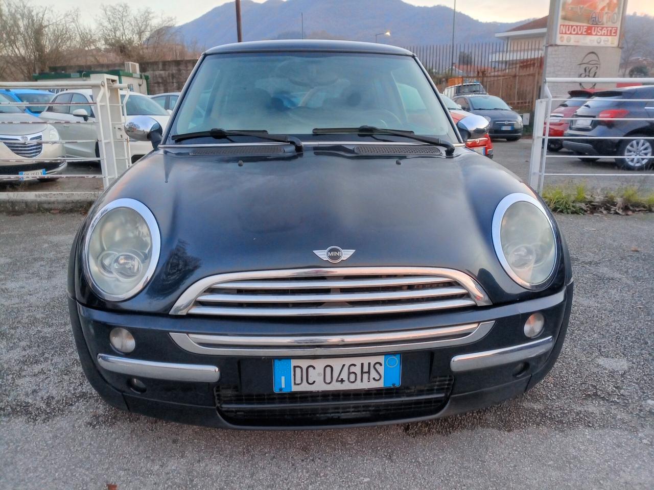 Mini 1.4 tdi One D ( per neopatentati)