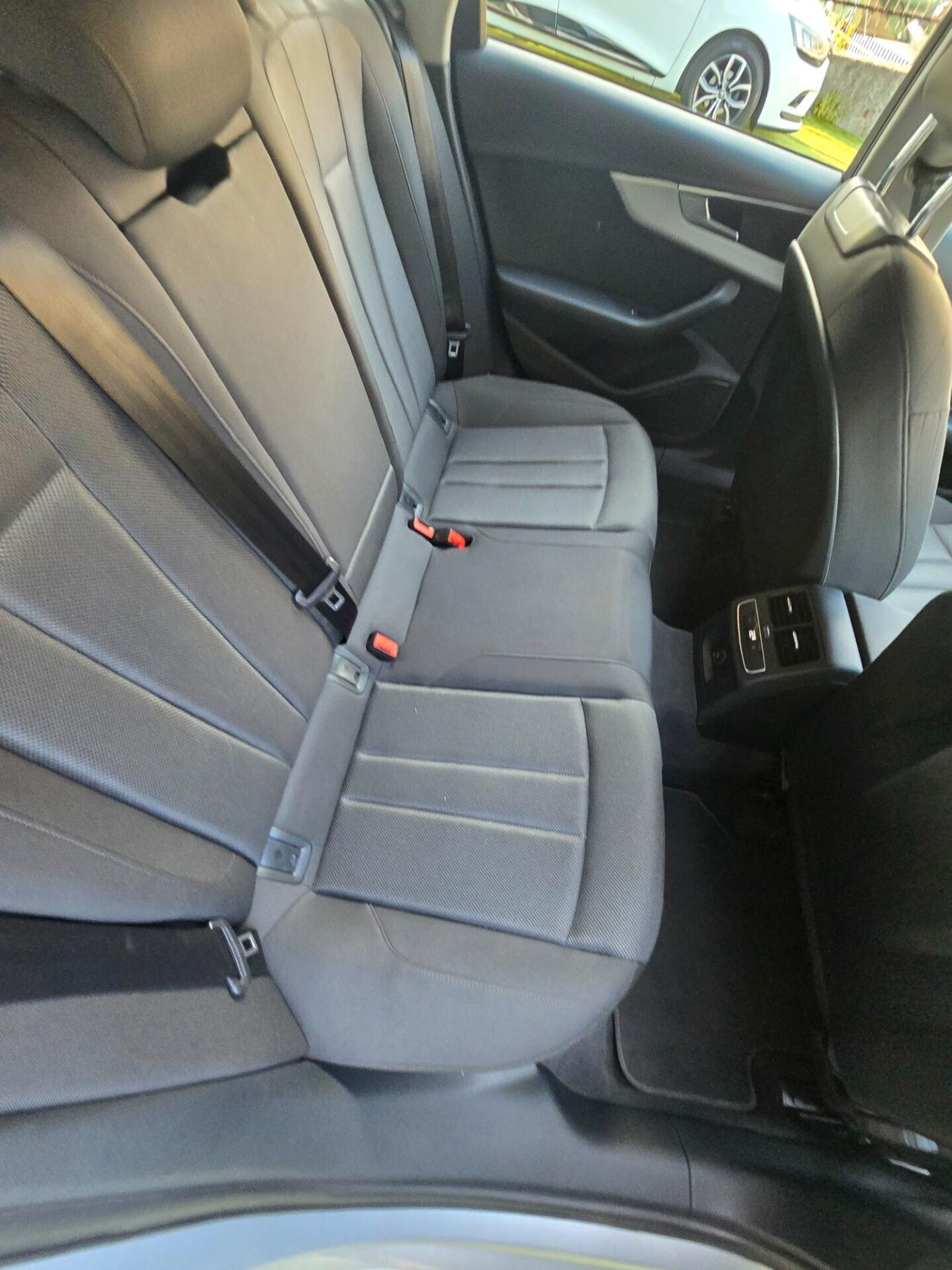 Audi A4 Avant 2.0TDI 190CV -2019