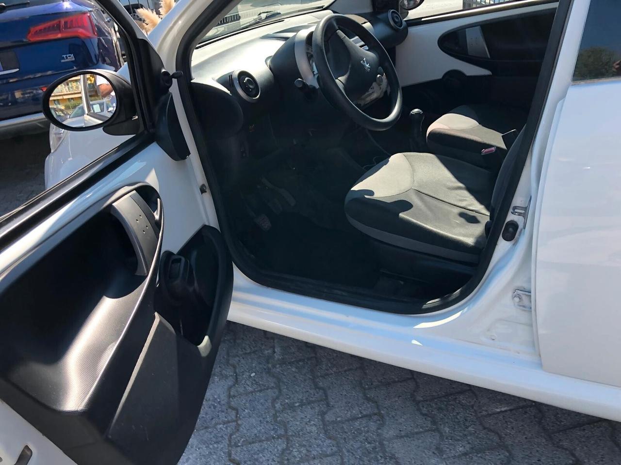 Peugeot 107 1.0 68CV 5p. SUPERGA UNICO PROPRIETARIO GARANZIA EUROPEA CONFORMGEST X 12 MESI RINNOVABILE FINO A 36 MESI!!!