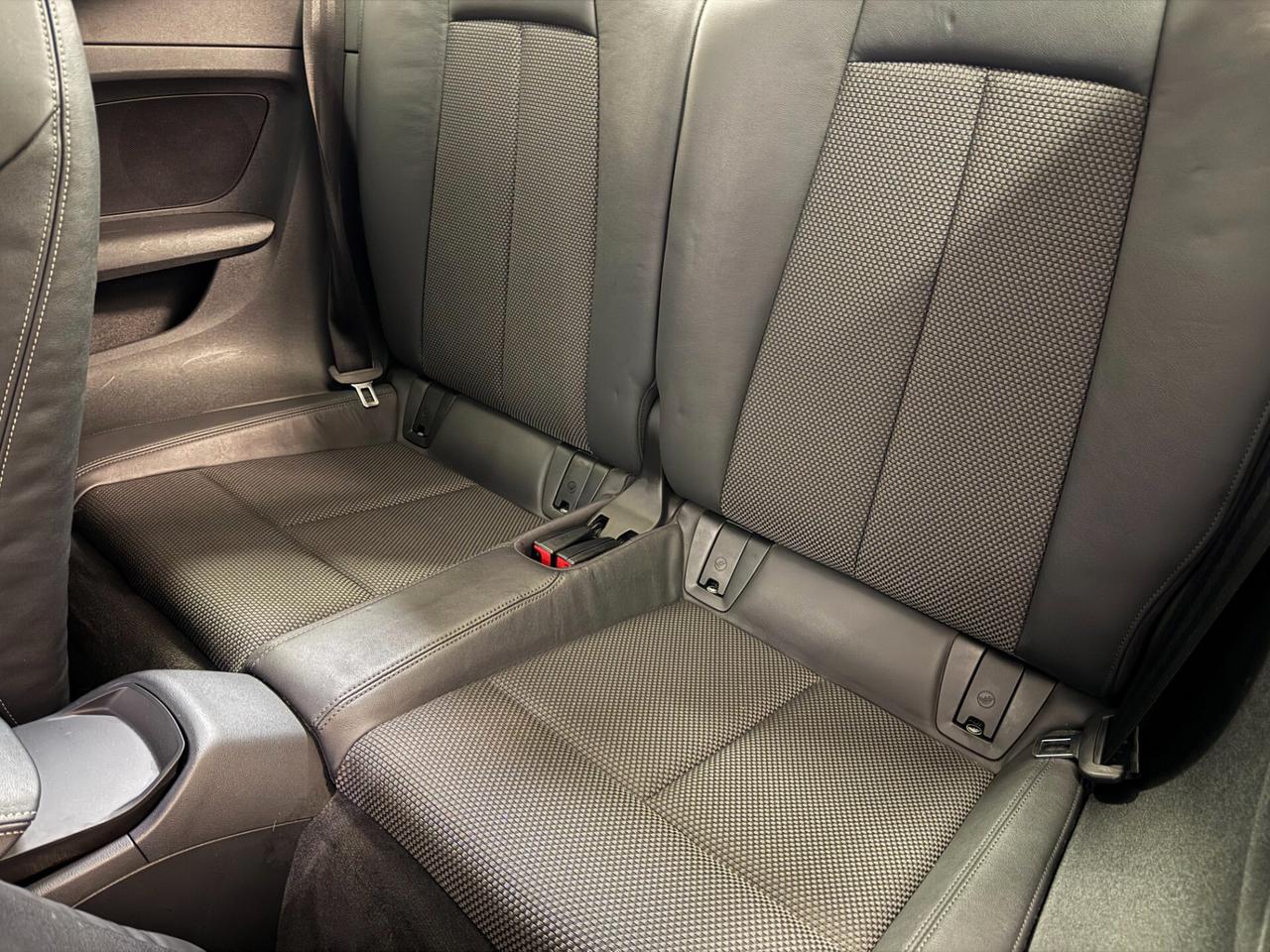 Audi TT Coupé 1.8 TFSI S tronic