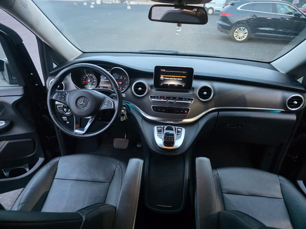 Mercedes-Benz Classe V 250 d in versione Extralonq