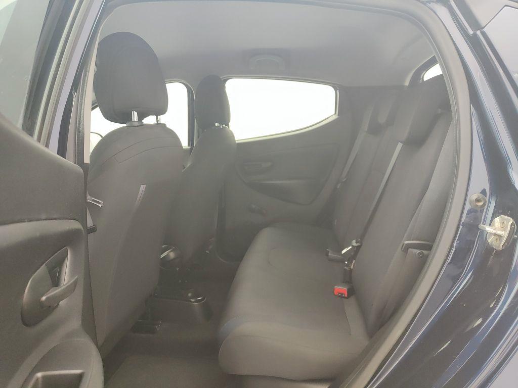 LANCIA Ypsilon 3ª serie - Ypsilon 1.2 69 CV 5 porte S&S Gold