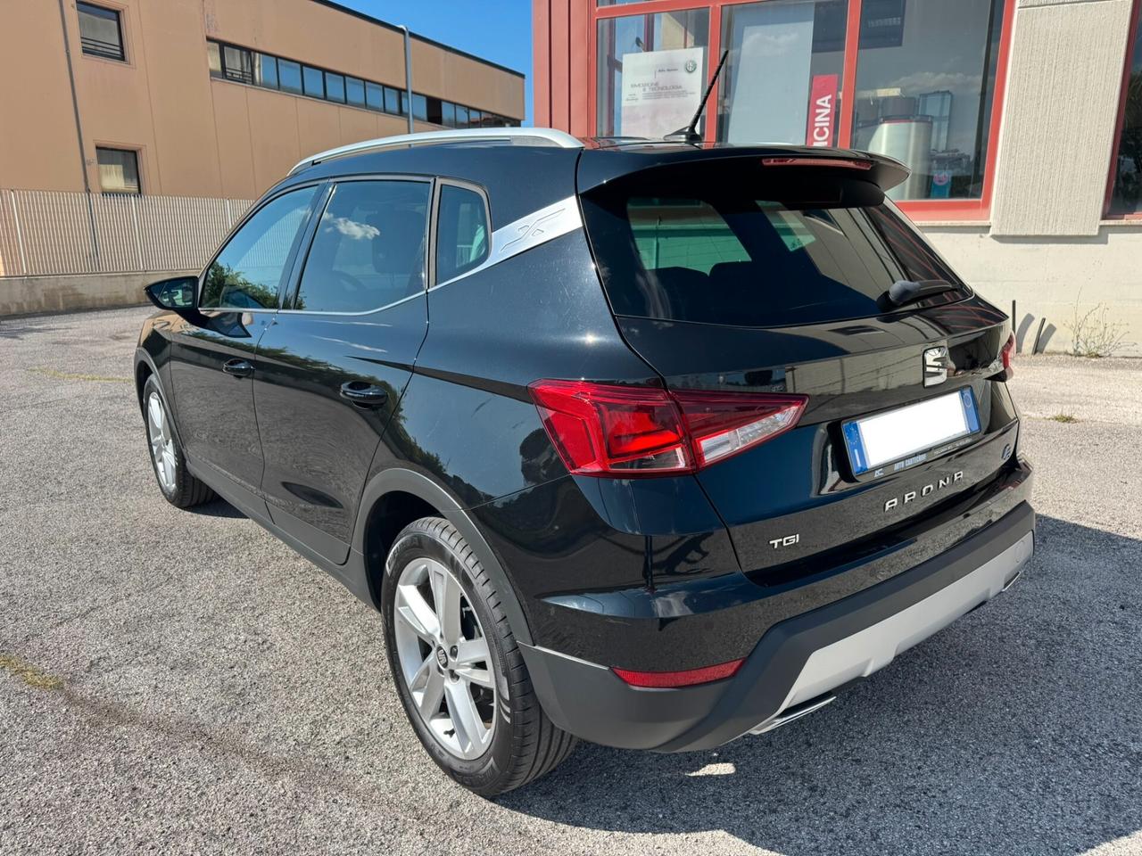 Seat Arona 1.0 TGI FR Cerchi 17"