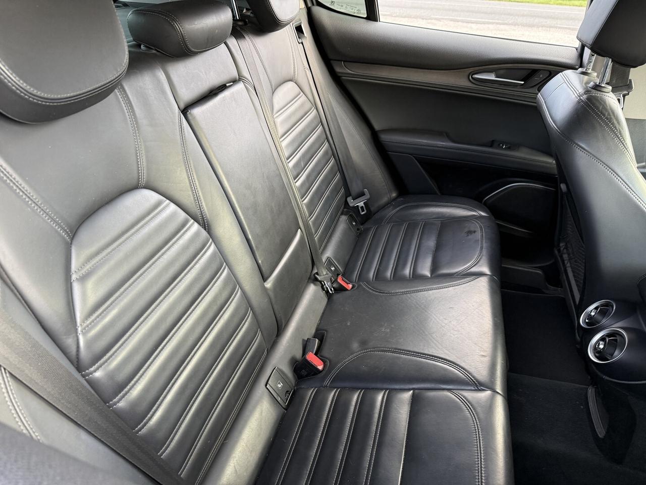 ALFAROMEO STELVIO AT8 Q4 EXECUTIVE NAVI PELLE