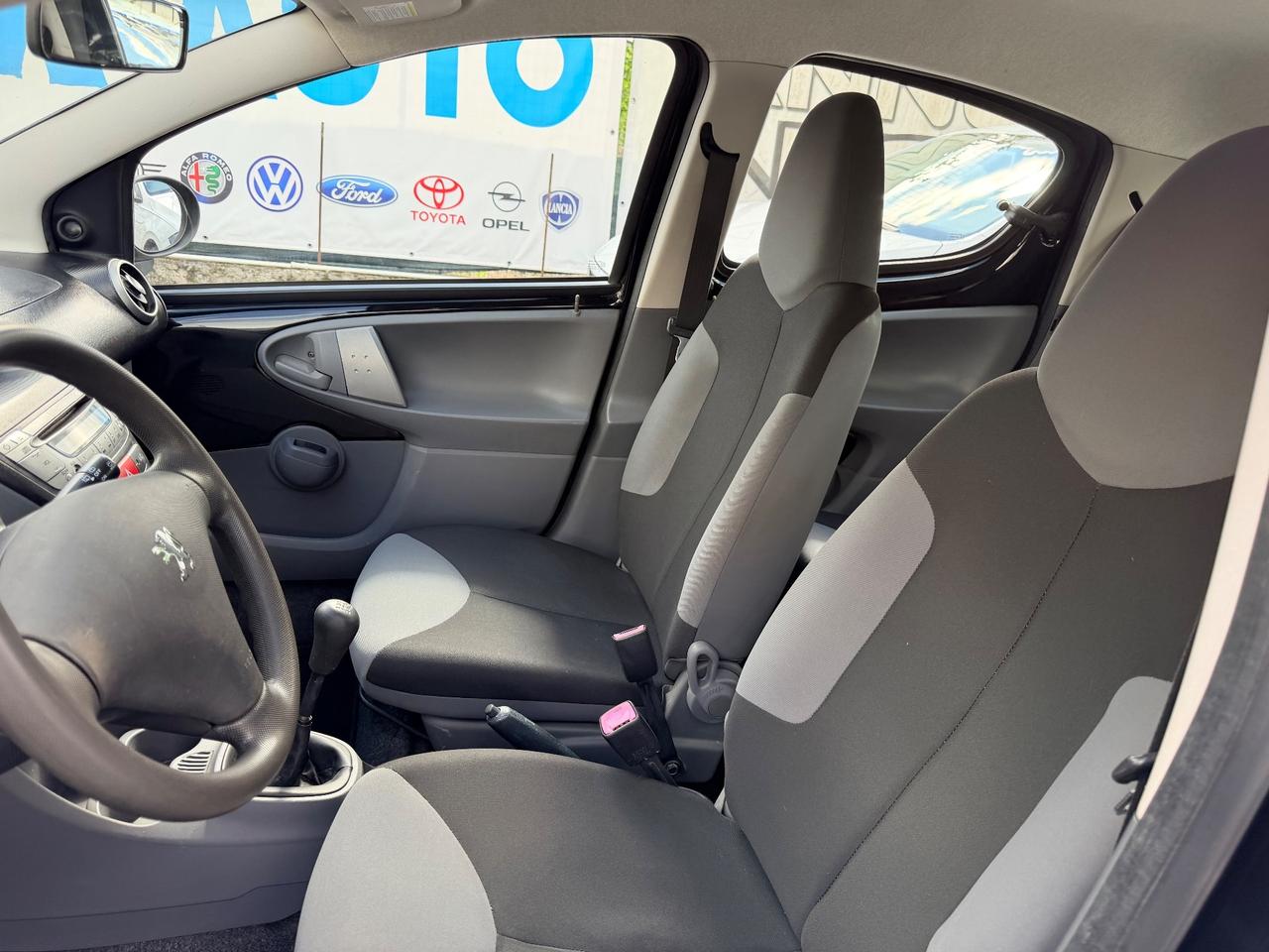 Peugeot 107 1.0 68CV 5 PORTE