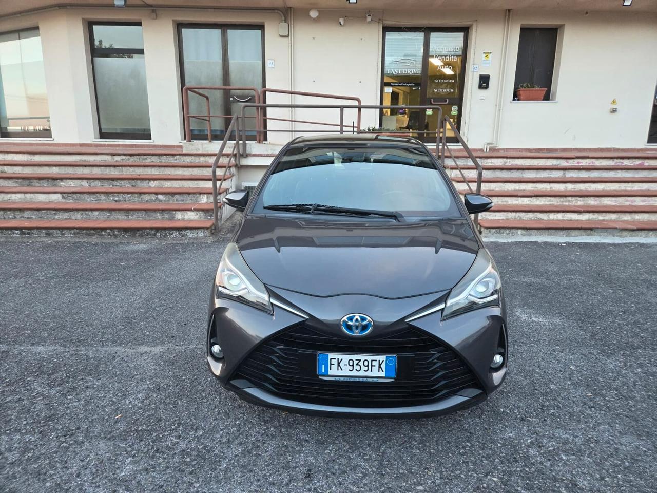 Toyota Yaris 1.5 Hybrid 5 porte Trend "Blue Edition"