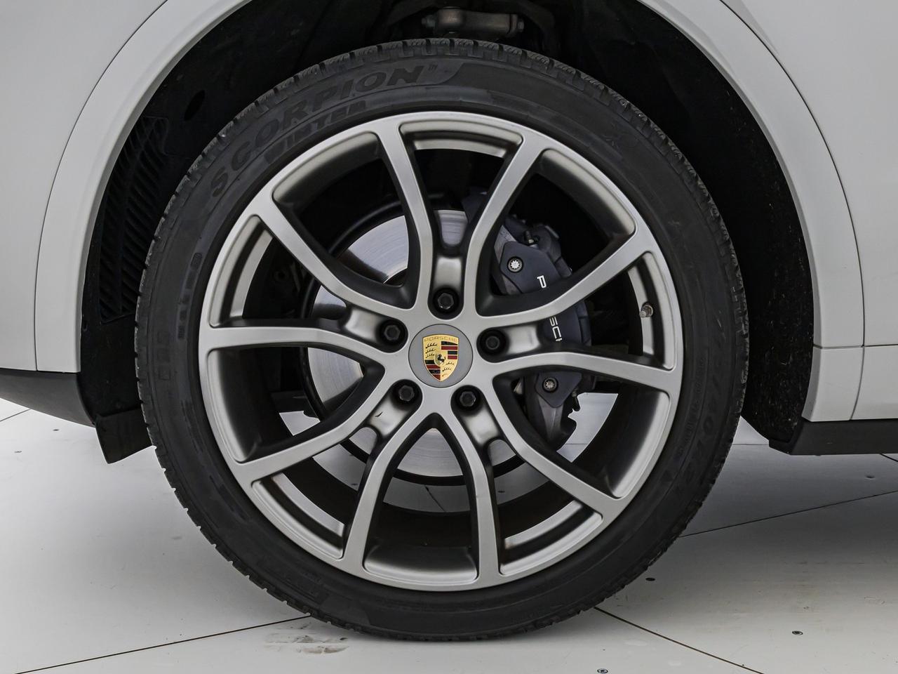 Porsche Cayenne coupe 3.0 tiptronic
