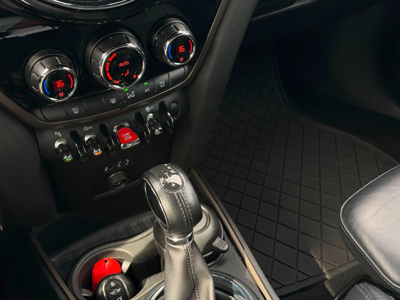 Mini Cooper D Countryman 2.0 Hype 150 cv