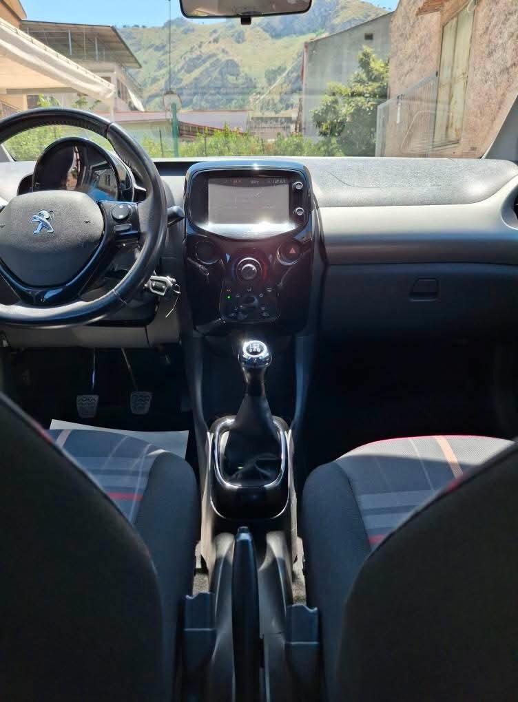 Peugeot 108 PureTech 82 5 porte Allure TOP!