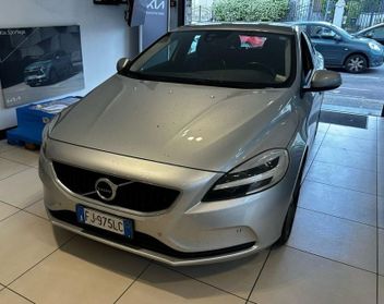 Volvo V40 D2 Geartronic Kinetic