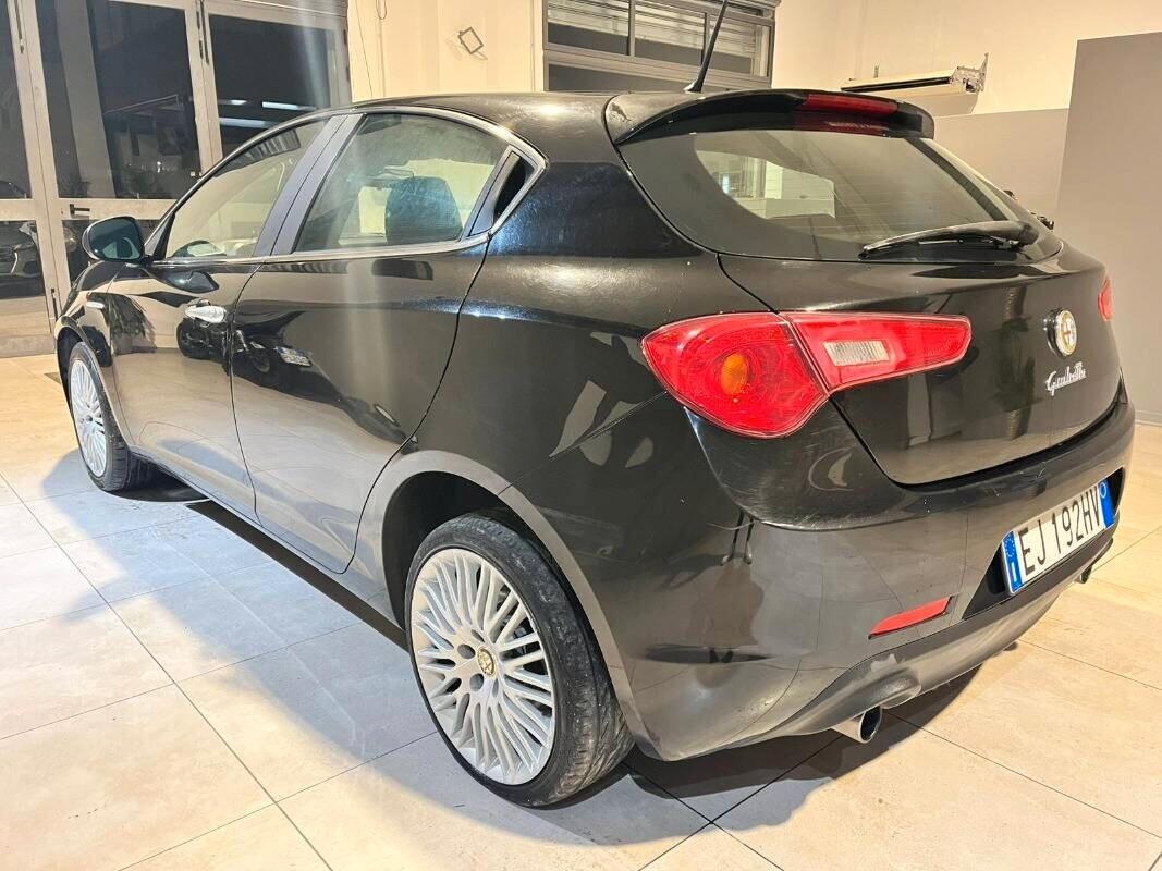 Alfa Romeo Giulietta 2.0 JTDm-2 170 CV Distinctive