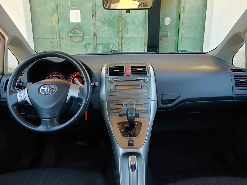 Toyota Auris 1.4 D-4D M-MT 5 porte Sol MY'08