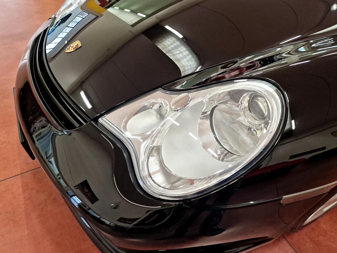 Porsche 911 996 GT2 cat
