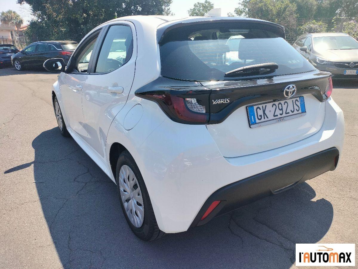 TOYOTA - Yaris 1.0 Business
