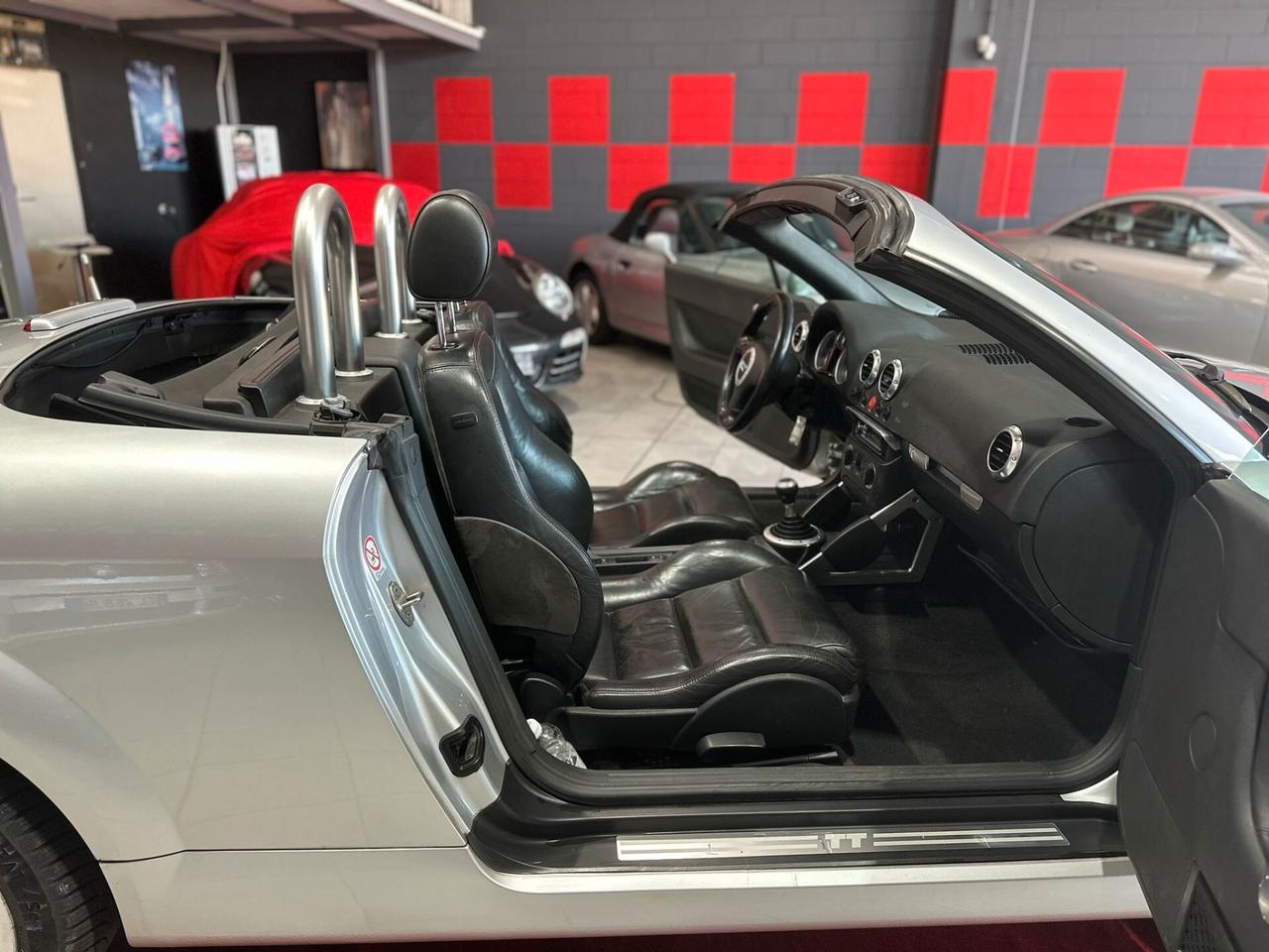 Audi TT Roadster 1.8 T 20V 179 CV cat