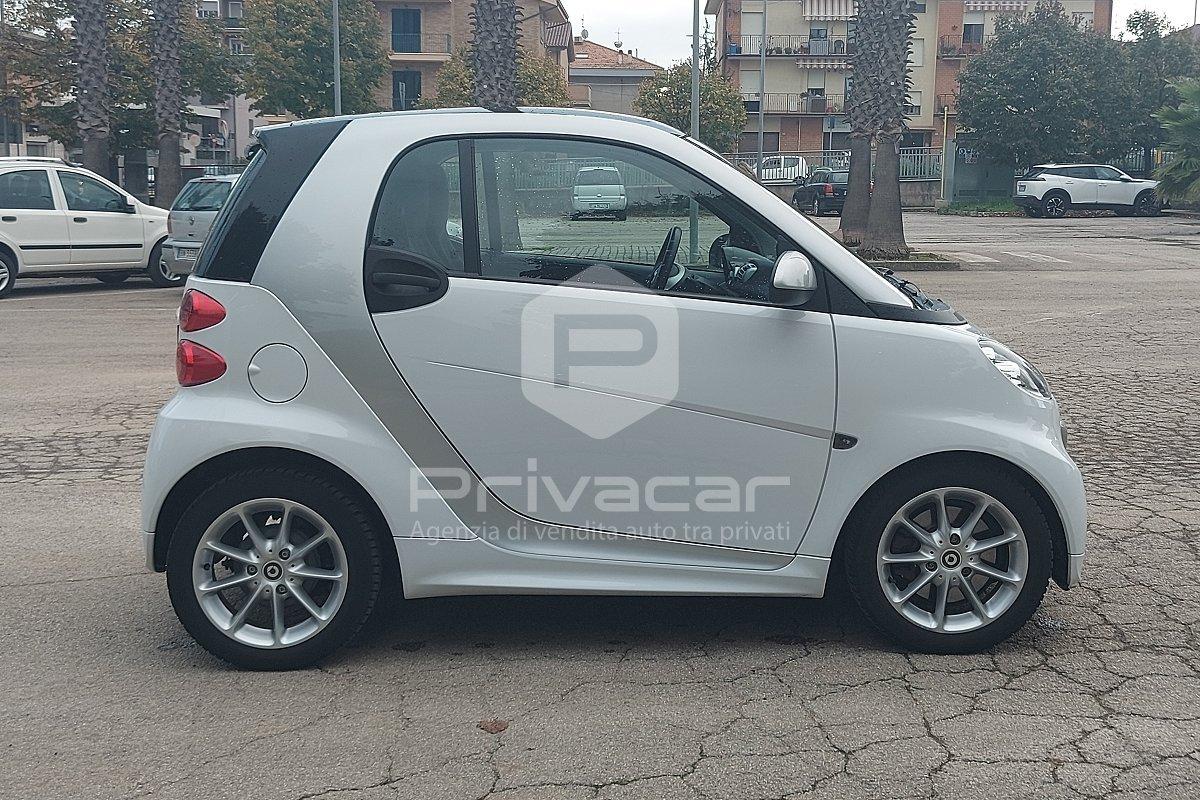 SMART fortwo 1000 52 kW MHD coupé passion