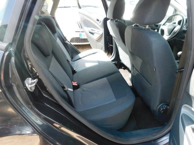 Ford Fiesta 1.4 TDCi 70CV 5 porte Titanium