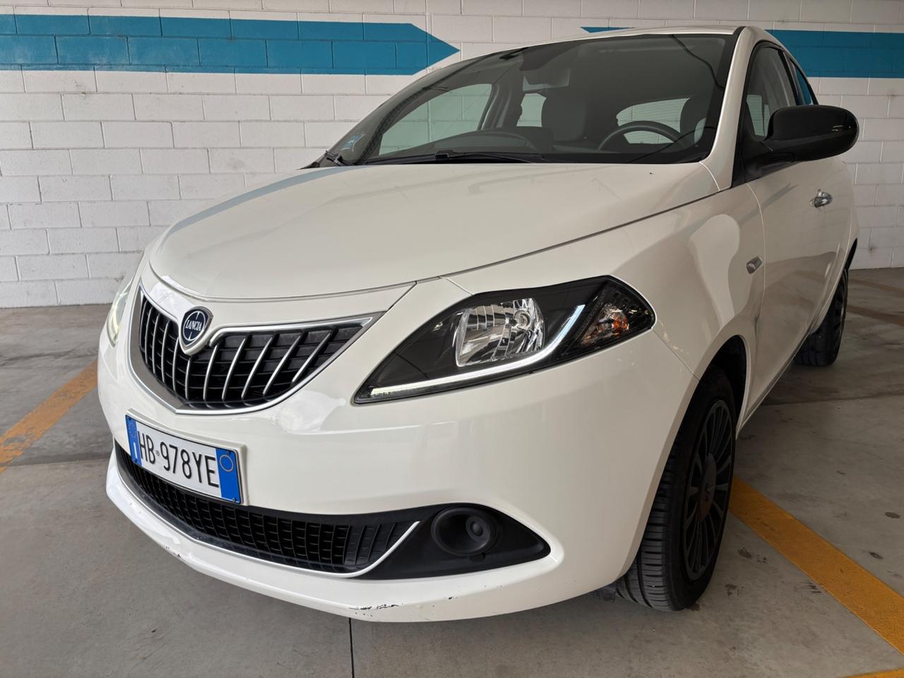 Lancia Ypsilon Hybrid (con soli 108000km)