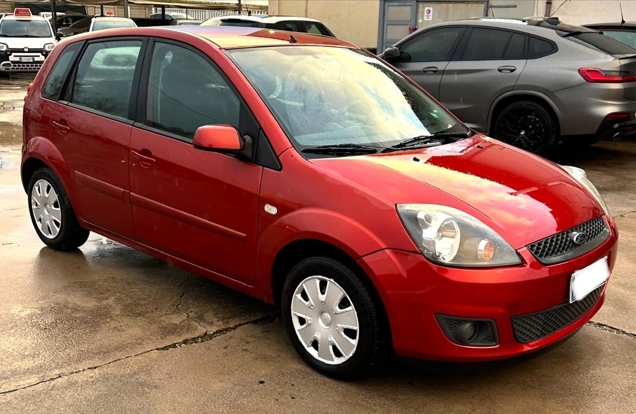 Ford Fiesta 1.2 Benzina 75cv 5p. Ghia