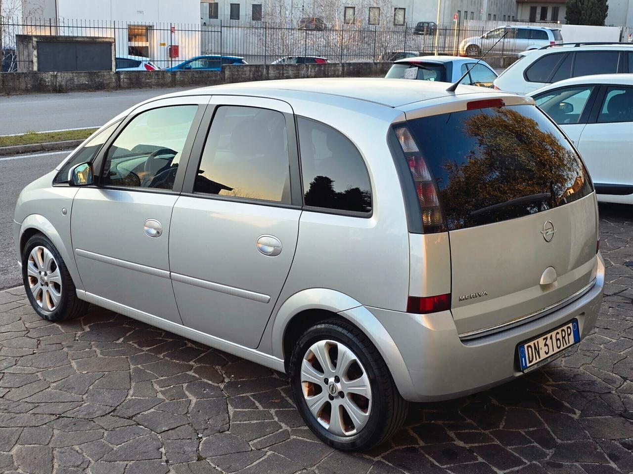 Opel Meriva 1.4 BENZINA UNICO PROPRIETARIO OK PER NEOPATENTATI