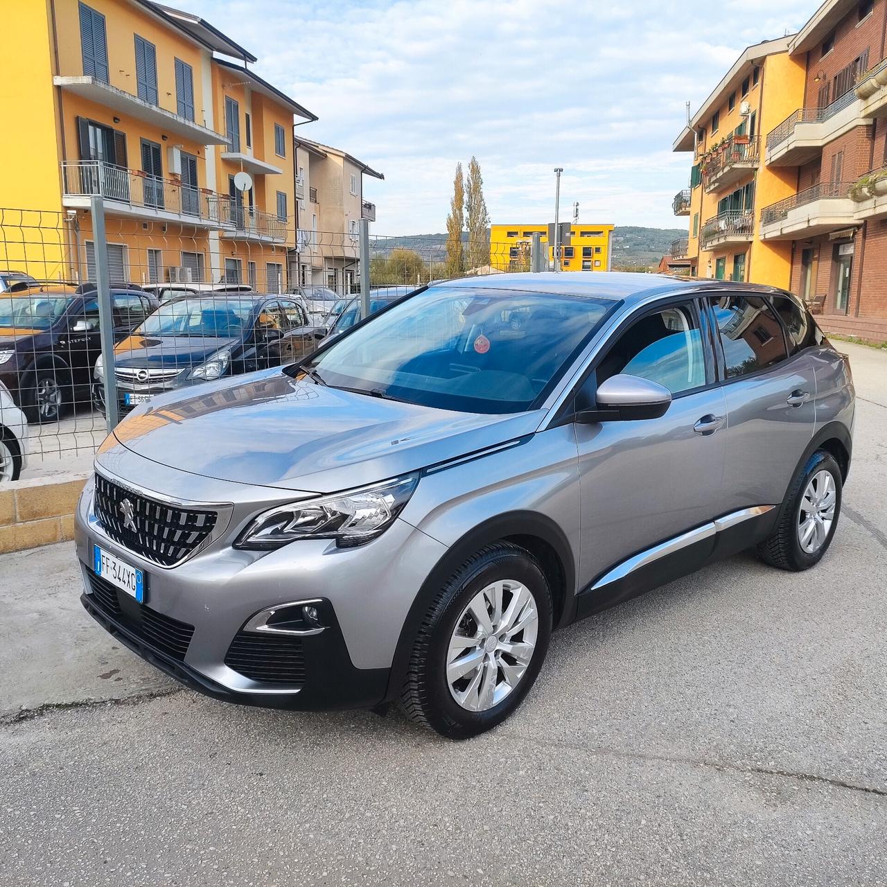 Peugeot 3008 BlueHDi 120 S&S Business