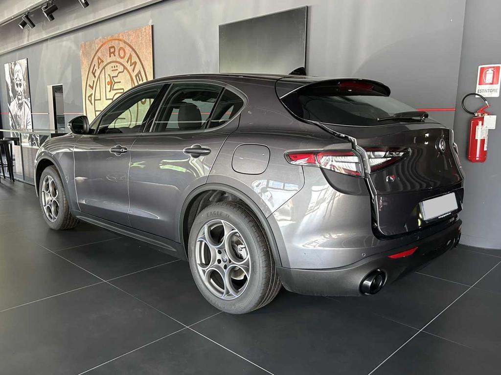 Alfa Romeo Stelvio 2.2 t Sprint Q4 210cv auto