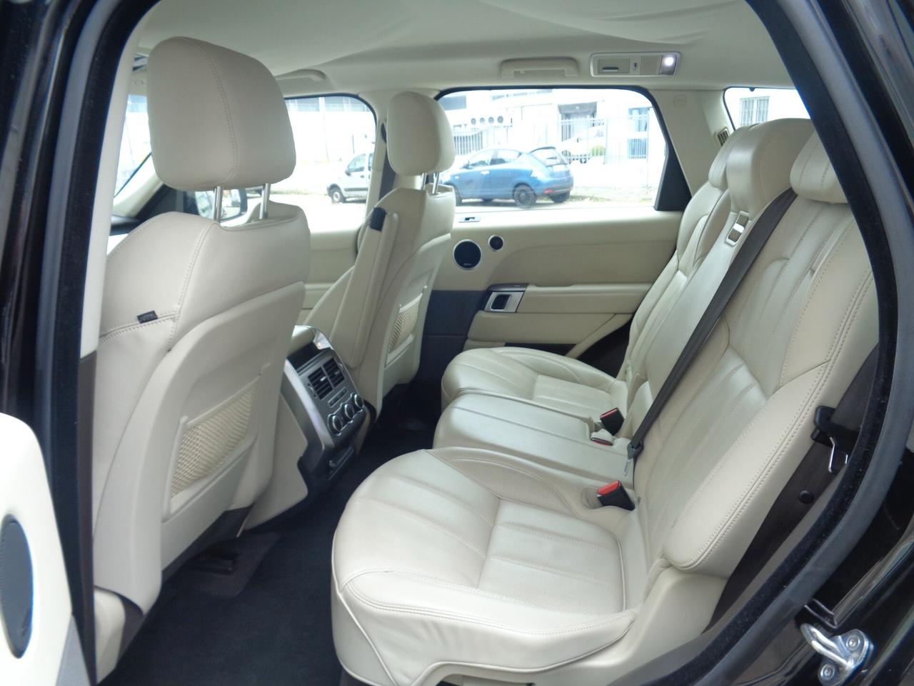Land Rover Range Sport 3.0 TDV6 HSE
