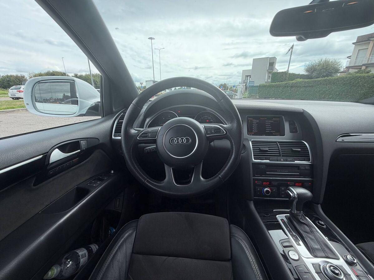 Audi Q7 3.0 tdi S LINE quattro 245cv tiptronic
