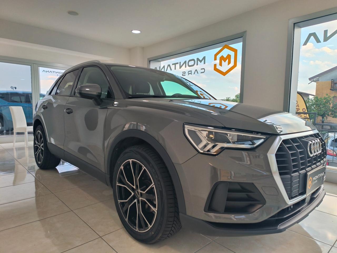 Audi Q3 35 TDI S tronic Business