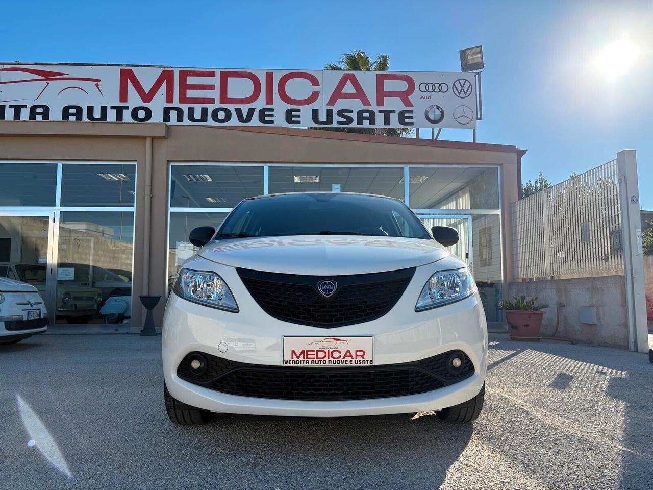 Lancia Ypsilon 1.2 Benzina 69 CV 5 porte S&S Elefantino Blu