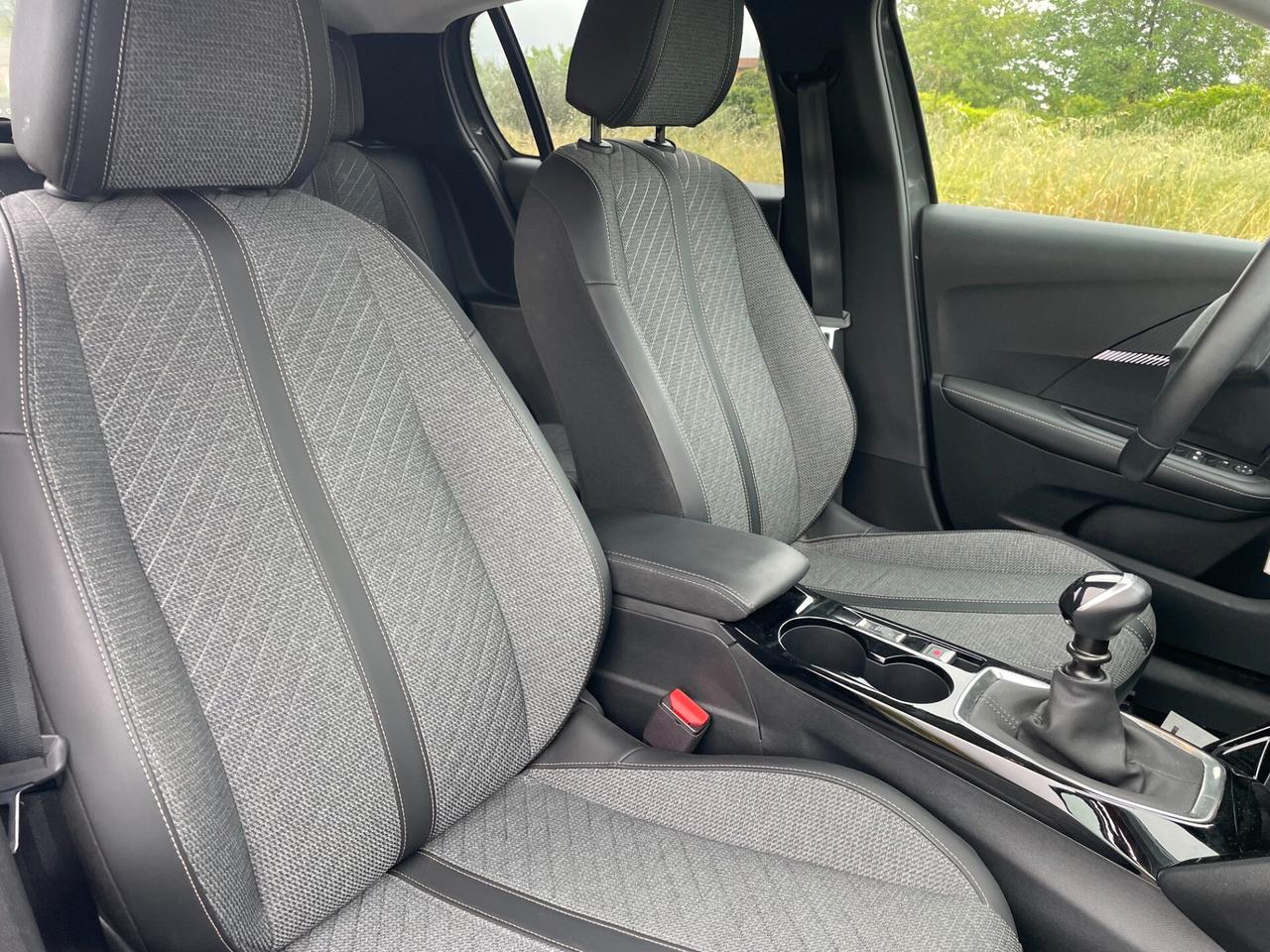 Peugeot 208 PureTech 100 Stop&Start 5 porte Allure
