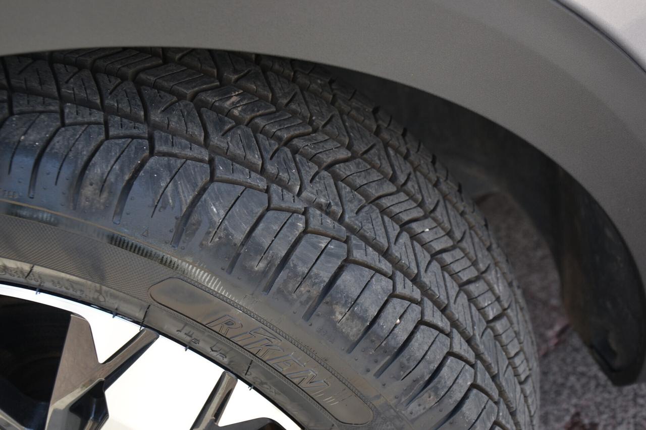 Peugeot 5008 1.5 HDi 130CV 7 POSTI AUT.**PREZZO REALE**UNIPRO'*