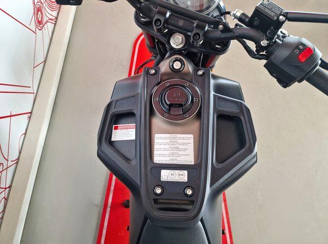 HUSQVARNA Svartpilen 401 SVARTPILEN 401