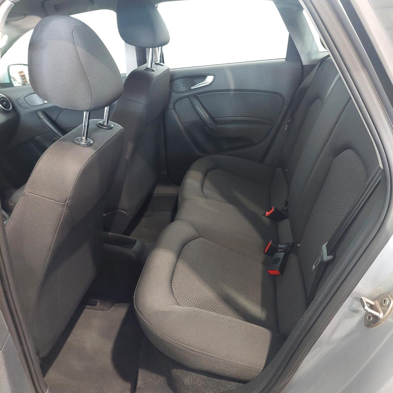 Audi A1 1.2 TFSI S line edition plus