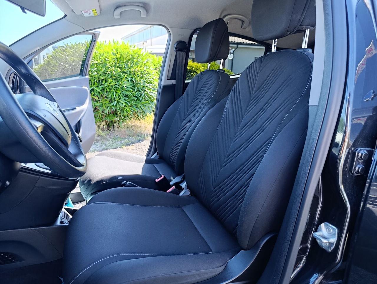 Lancia Ypsilon 1.2 Elefantino Blu s&s 69cv my19 NEOPATENTATI