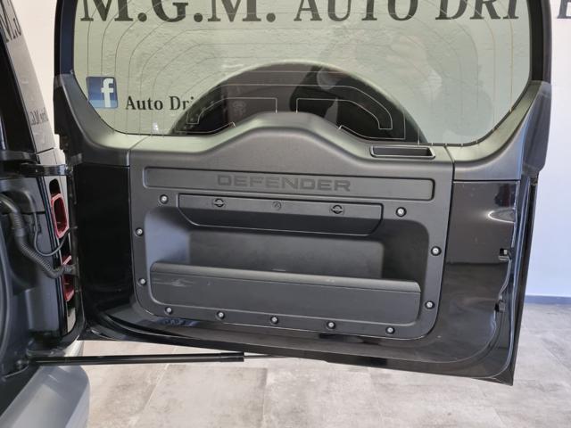 LAND ROVER Defender 110 2.0 SD4 AWD Auto S