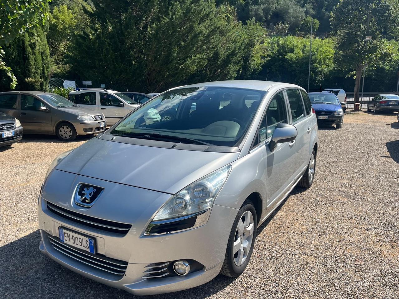 Peugeot 5008 1.6 HDi 115CV - 7 POSTI